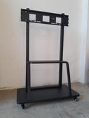 TV Ultra HD con stativo